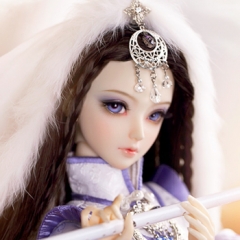 Rouran girl/Cynthia